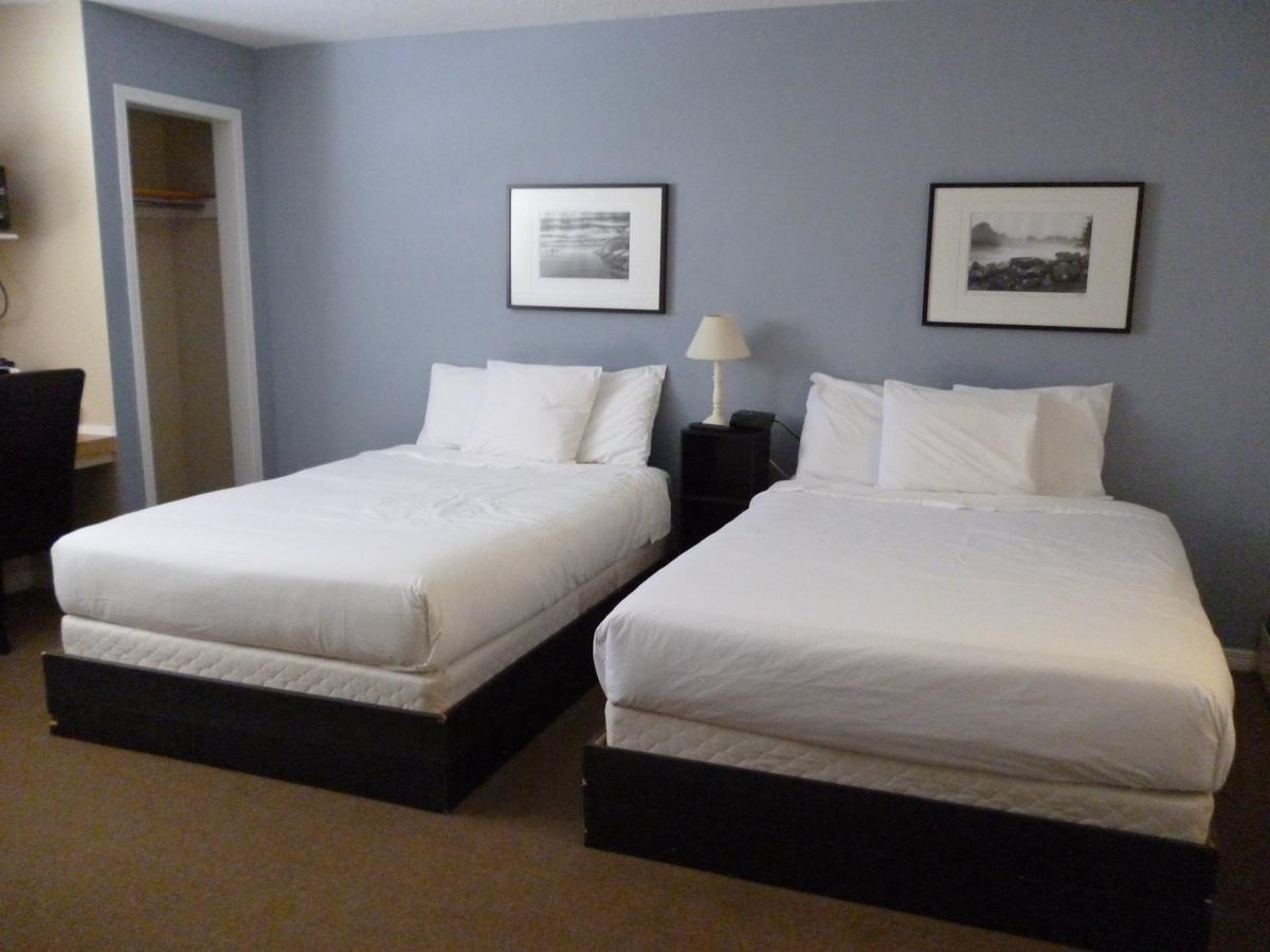 Wheel Inn Motel New Liskeard Номер фото